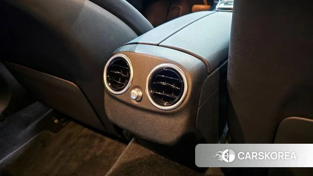 Mercedes-Benz C-Class W205 id 3828606 из Кореи 10