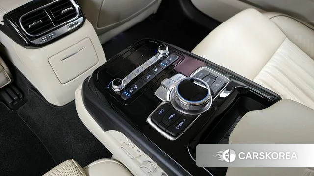 Genesis G90 id 3942594 из Кореи 10