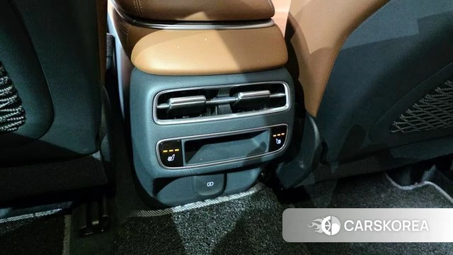 Genesis GV70 id 4279976 из Кореи 10