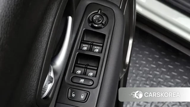 Jeep Renegade id 3043688 из Кореи 10