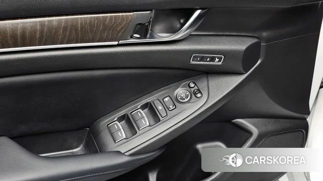 Honda Accord 10th Generation id 3936992 из Кореи 10