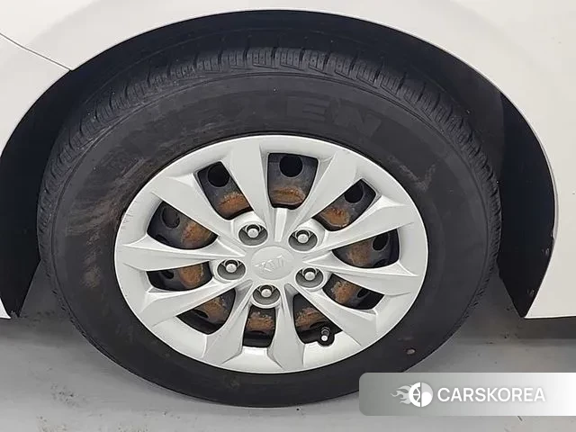 Kia Come New K3 id 3760125 из Кореи 10