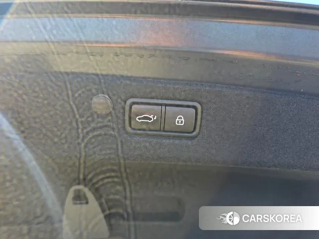 Hyundai The New Grandeur IG id 3582368 из Кореи 10