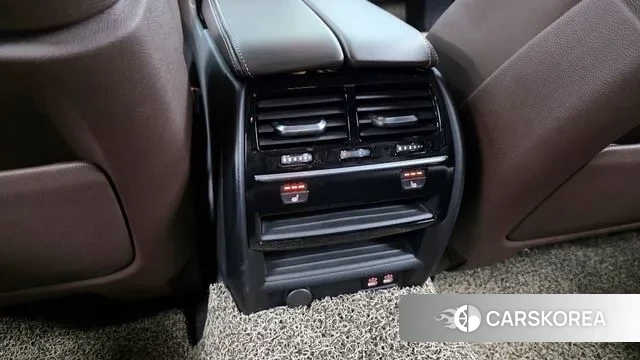 BMW 5 Series (G30) id 3479612 из Кореи 10