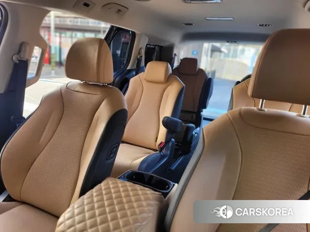 Kia Carnival 4th generation id 3606268 из Кореи 10