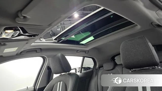 BMW 1 Series (F40) id 3207108 из Кореи 10