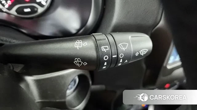 Jeep Renegade id 2979379 из Кореи 10