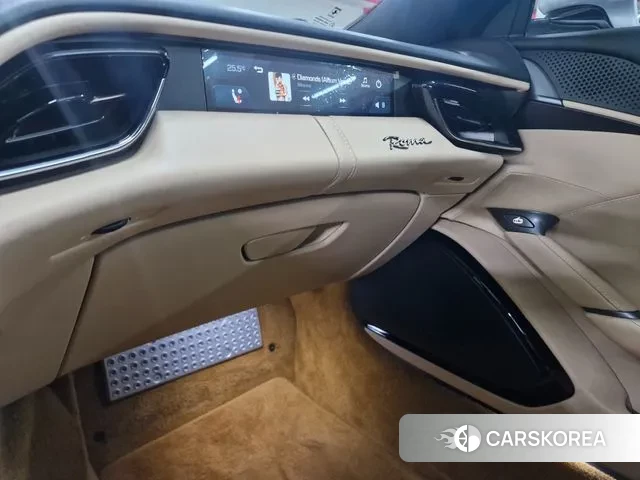 Ferrari Rome id 3625855 из Кореи 10