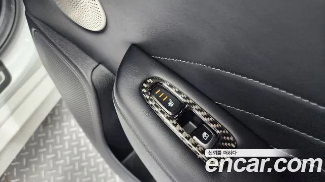 Kia Stinger Meister id 2686178 из Кореи 10