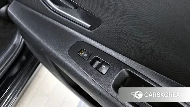 Hyundai Avante Hybrid (CN7) id 3406395 из Кореи 10