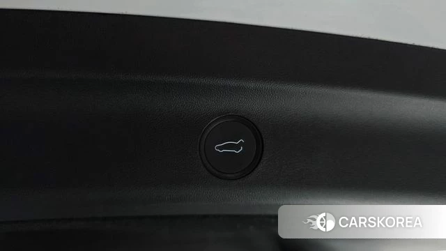 Tesla Model Y id 4523722 из Кореи 10