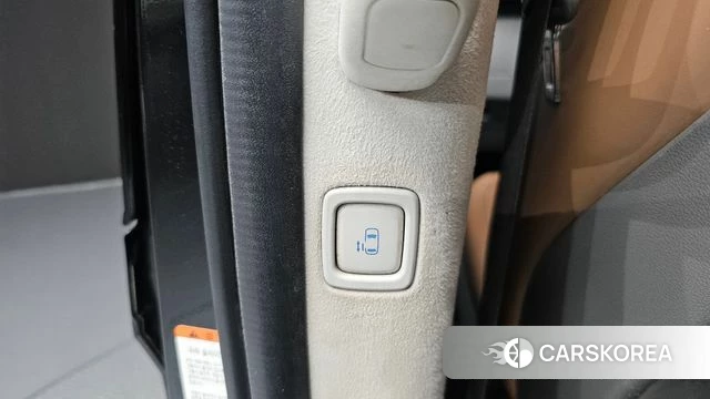 Hyundai Staria id 4495632 из Кореи 10