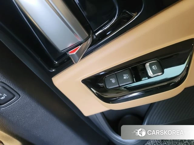 Kia Carnival 4th generation id 4300539 из Кореи 10