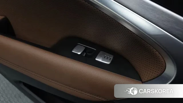 Genesis G70 id 3682244 из Кореи 10