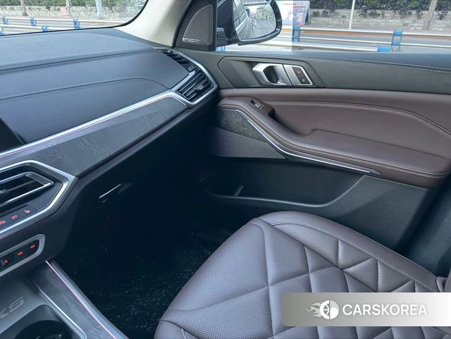 BMW X5 id 4275608 из Китая 10