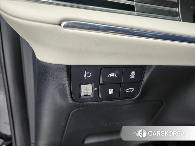 Hyundai The New Grandeur IG Hybrid id 4309017 из Кореи 10