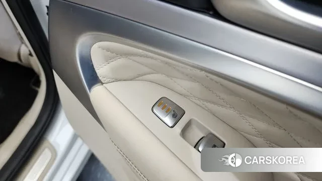 Genesis G70 id 3474291 из Кореи 10