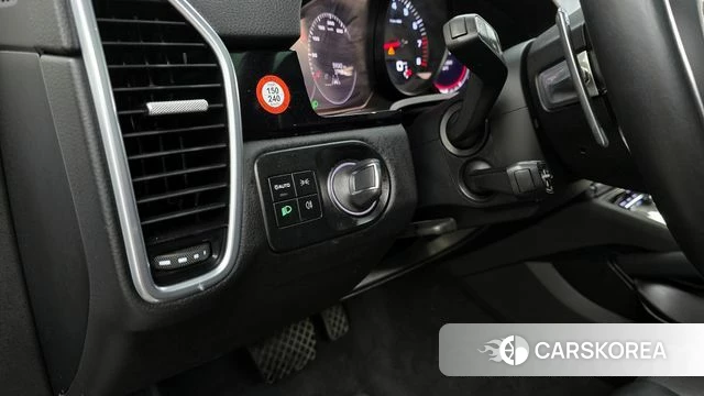 Porsche Cayenne (PO536) id 4267248 из Кореи 10