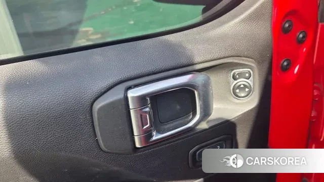 Jeep Wrangler (JL) id 3703323 из Кореи 10