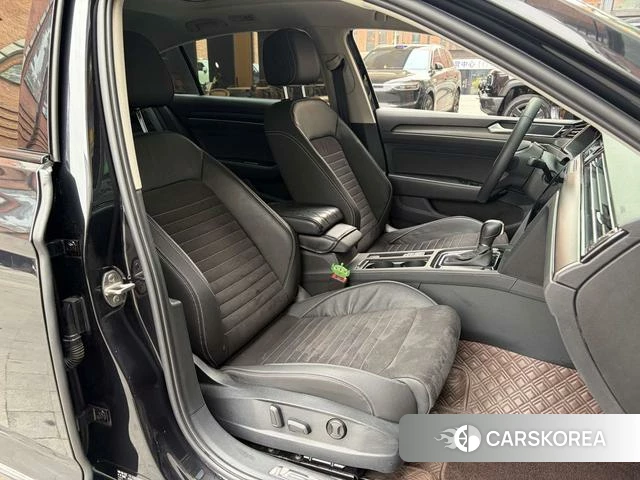 Volkswagen Magotan id 4313909 из Китая 10