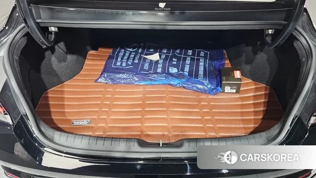 Hyundai Avante Hybrid (CN7) id 3722382 из Кореи 10