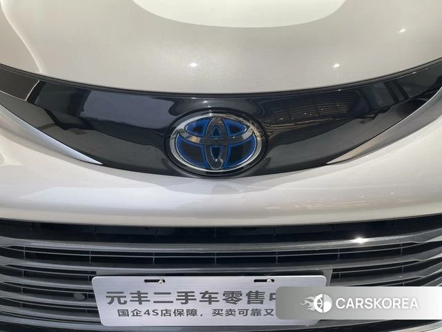 Toyota Saina id 4276493 из Китая 10