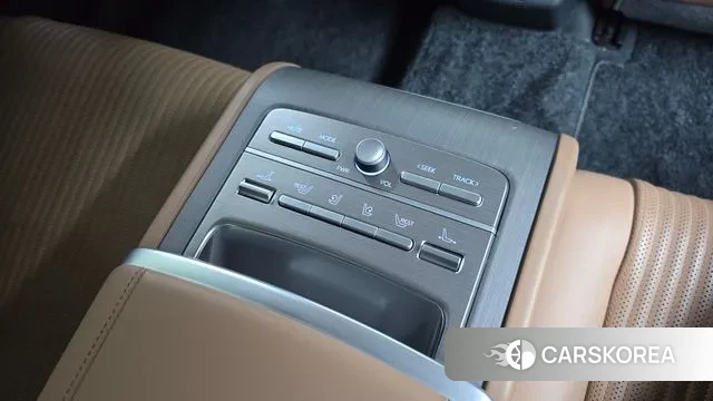 Hyundai Grandeur (GN7) id 3746052 из Кореи 10