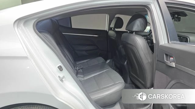 Hyundai The New Avante AD id 4637713 из Кореи 10