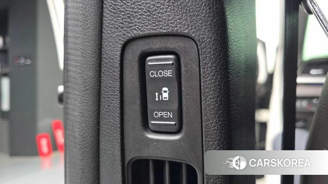 Honda Odyssey id 4351388 из Кореи 10