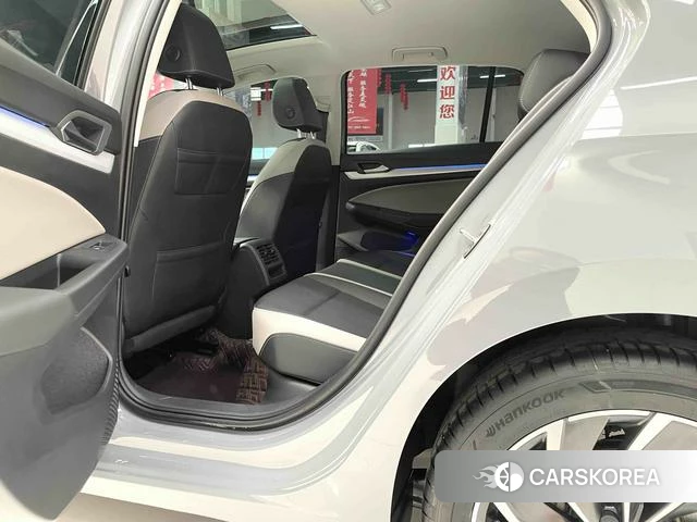 Volkswagen Golf id 4264950 из Китая 10