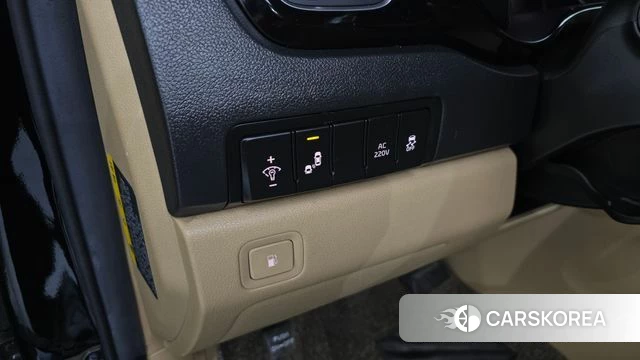 Kia All New Carnival id 4672851 из Кореи 10