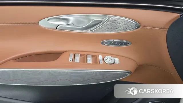 Genesis GV70 id 2890783 из Кореи 10