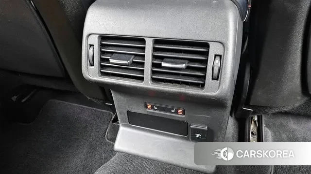 Land Rover Range Rover Velar id 3636666 из Кореи 10