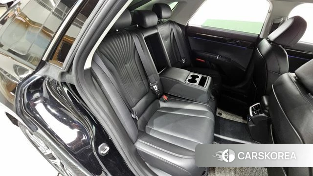 Hyundai Grandeur (GN7) id 4630890 из Кореи 10