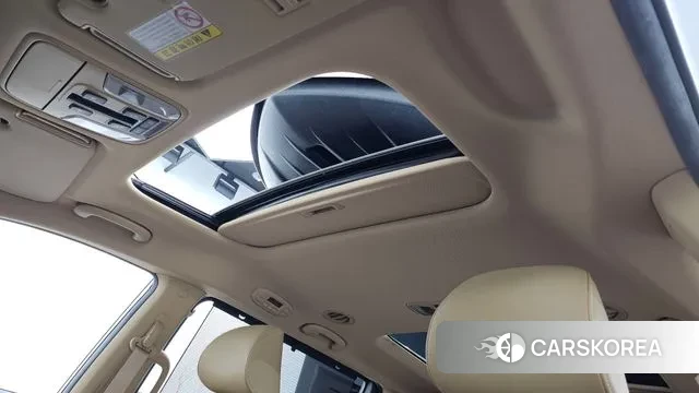 Kia The New Carnival id 3703410 из Кореи 10