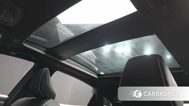 Toyota Crown Crossover id 3940522 из Кореи 10