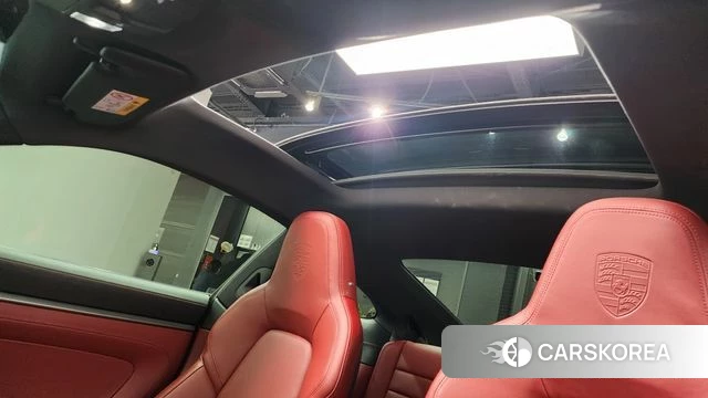 Porsche 911(992) id 4562697 из Кореи 10