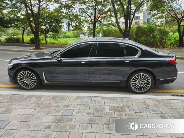 BMW 7 Series (G11) id 4793937 из Кореи 10