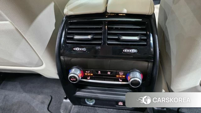 BMW 5 Series (G30) id 4187137 из Кореи 10