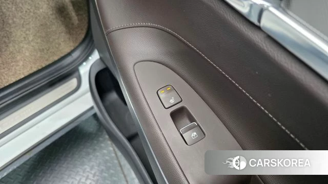 Hyundai The New Grandeur IG id 3828025 из Кореи 10