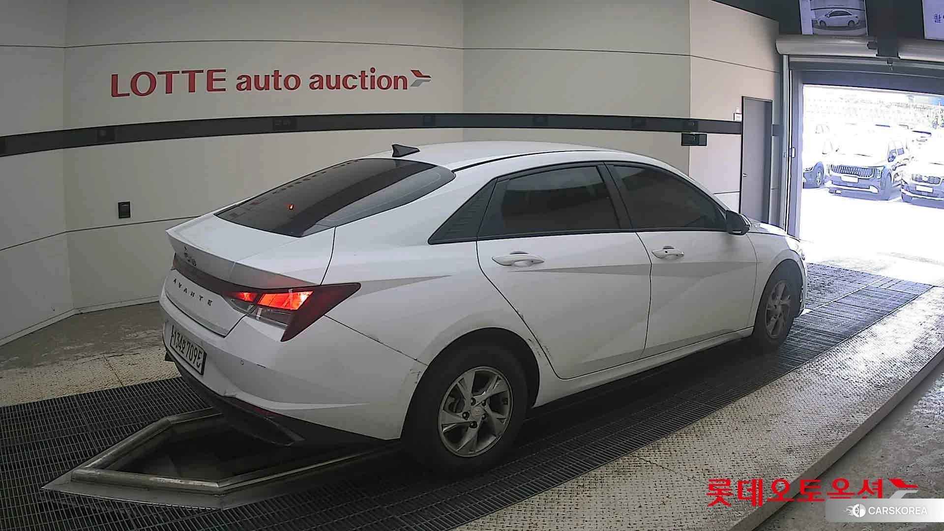 Hyundai Avante id 4664299 из Кореи 10