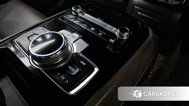 Genesis G90 id 3820492 из Кореи 10