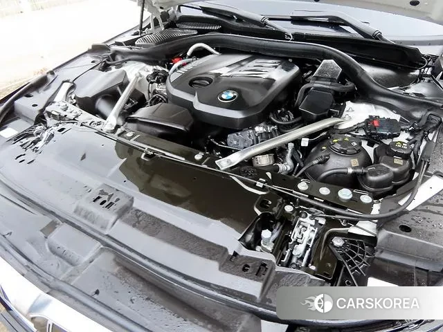 BMW 5 Series (G60) id 3653686 из Кореи 10