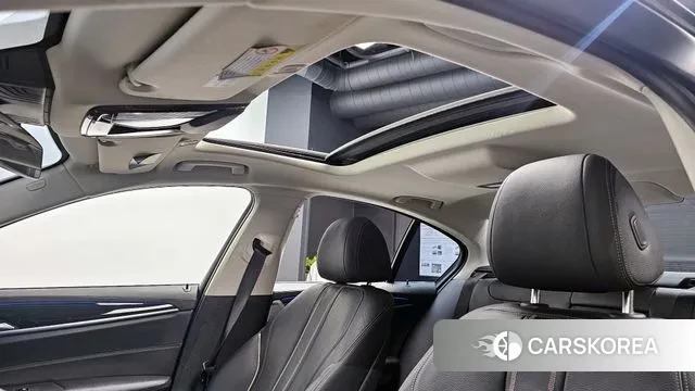 BMW 5 Series (G30) id 3101953 из Кореи 10