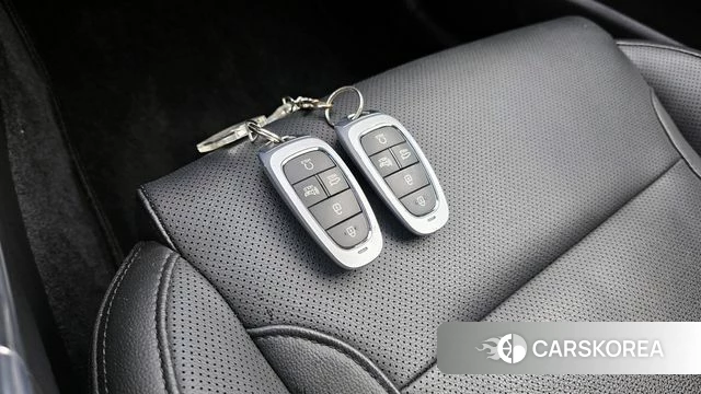 Hyundai The New Grandeur IG id 3806985 из Кореи 10