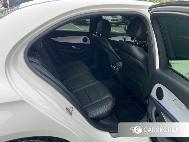 Mercedes-Benz E-Class W213 id 4187286 из Кореи 10