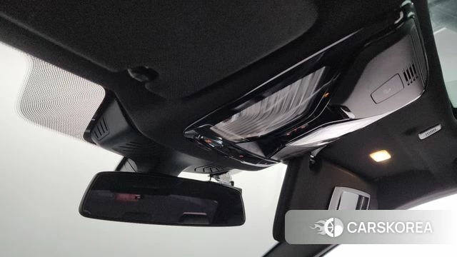 BMW 5 Series (G30) id 3925166 из Кореи 10