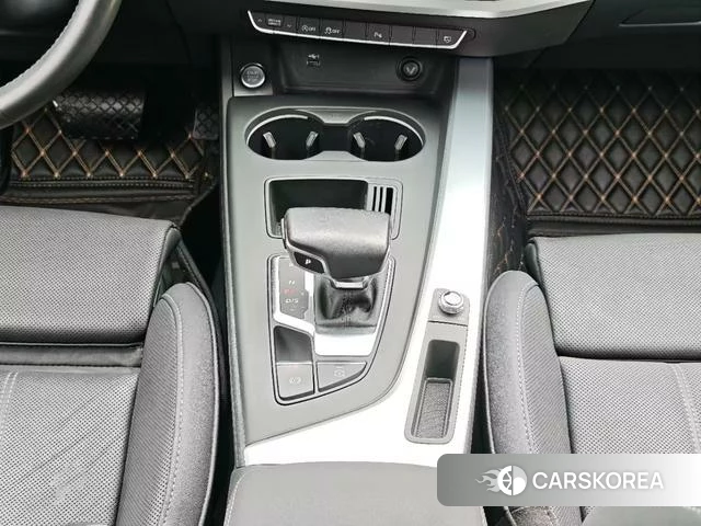 Audi A4L id 4273263 из Китая 10