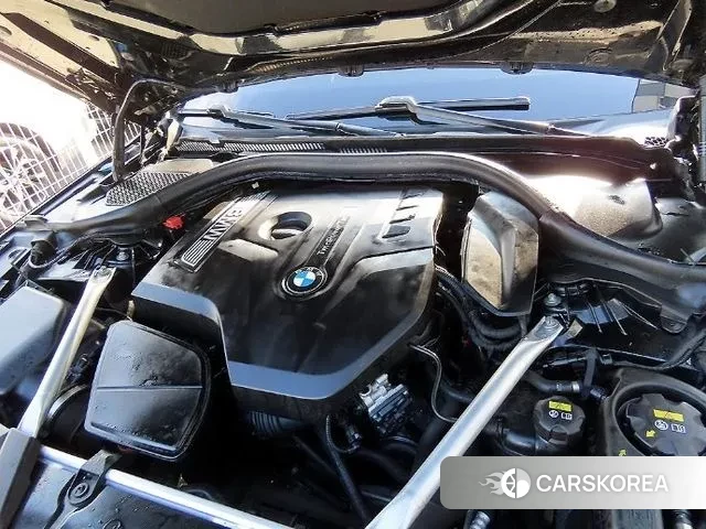 BMW 5 Series (G30) id 3599060 из Кореи 10