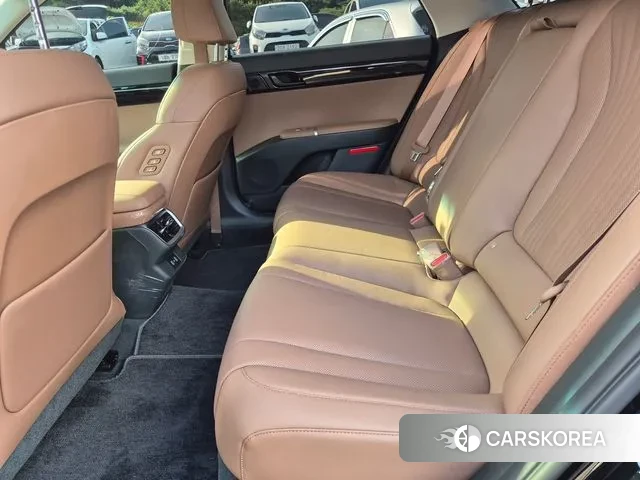 Hyundai Grandeur (GN7) id 2925468 из Кореи 10